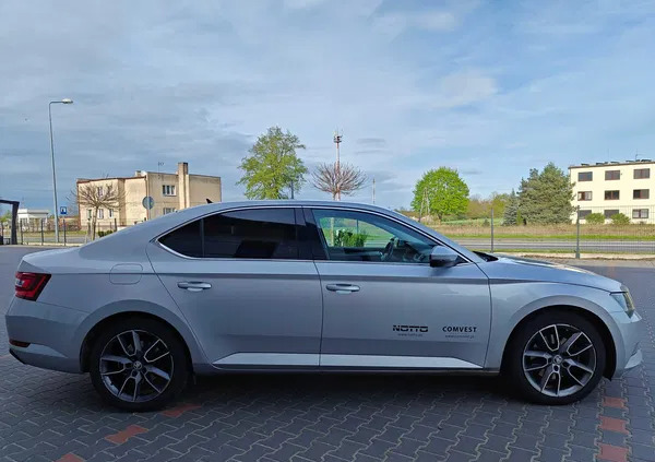 skoda superb Skoda Superb cena 72500 przebieg: 216700, rok produkcji 2018 z Jaraczewo